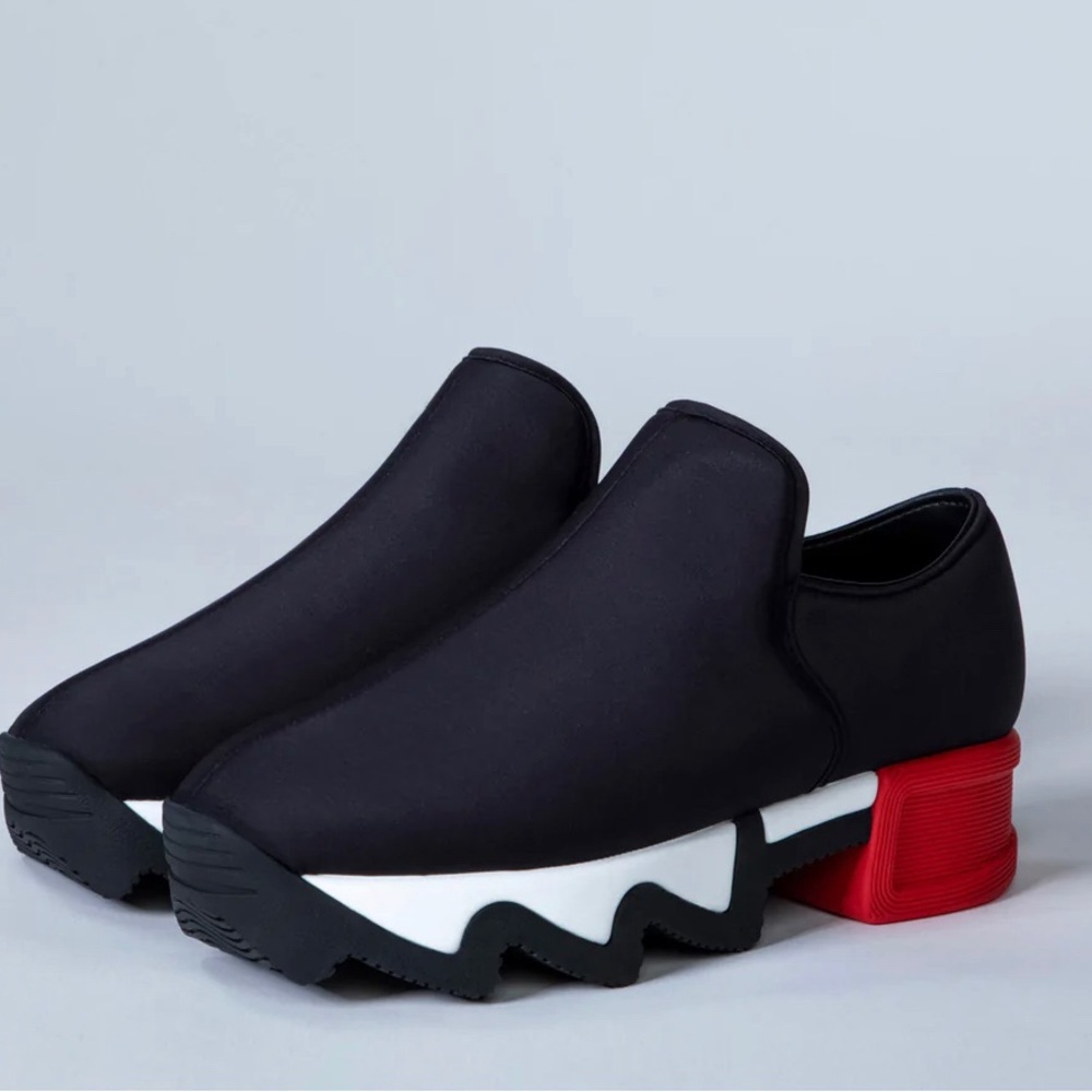 IRI WES I Low Top Sneaker (BK2)